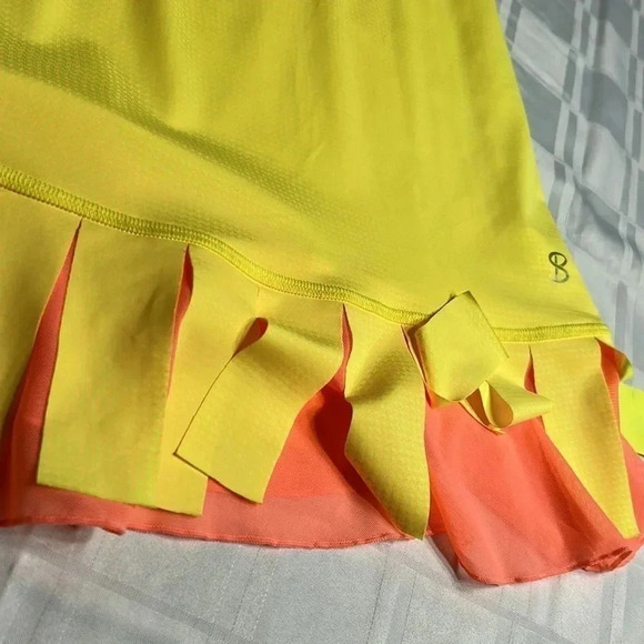 SOFIBELLA, tennis dress,activewear,mesh,frill, racerback,cut out, - Picture 12 of 13